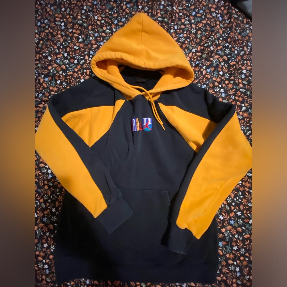 JORDAN HOODIE